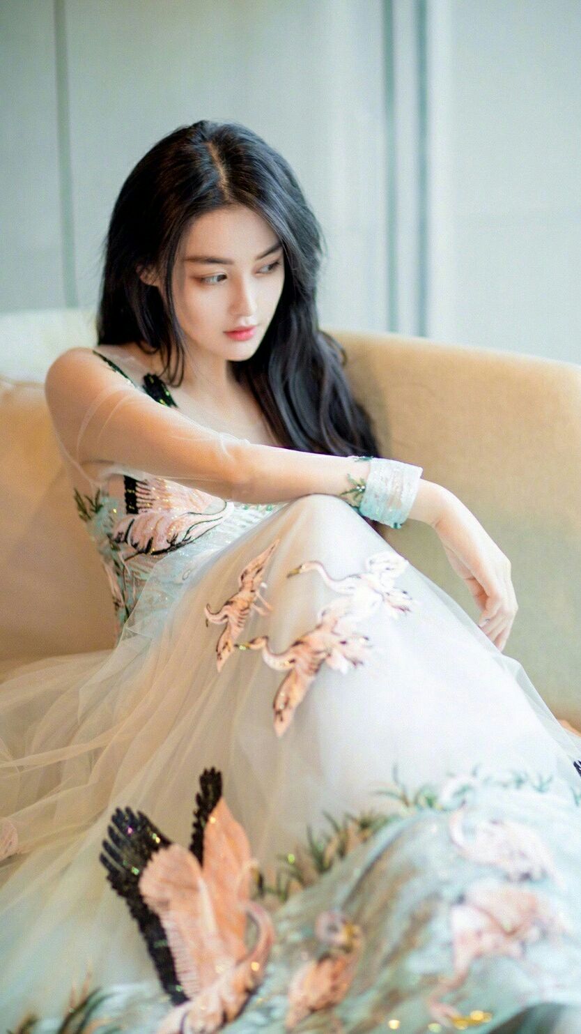 张馨予野性又霸气,张馨予惊艳写真照高清大图