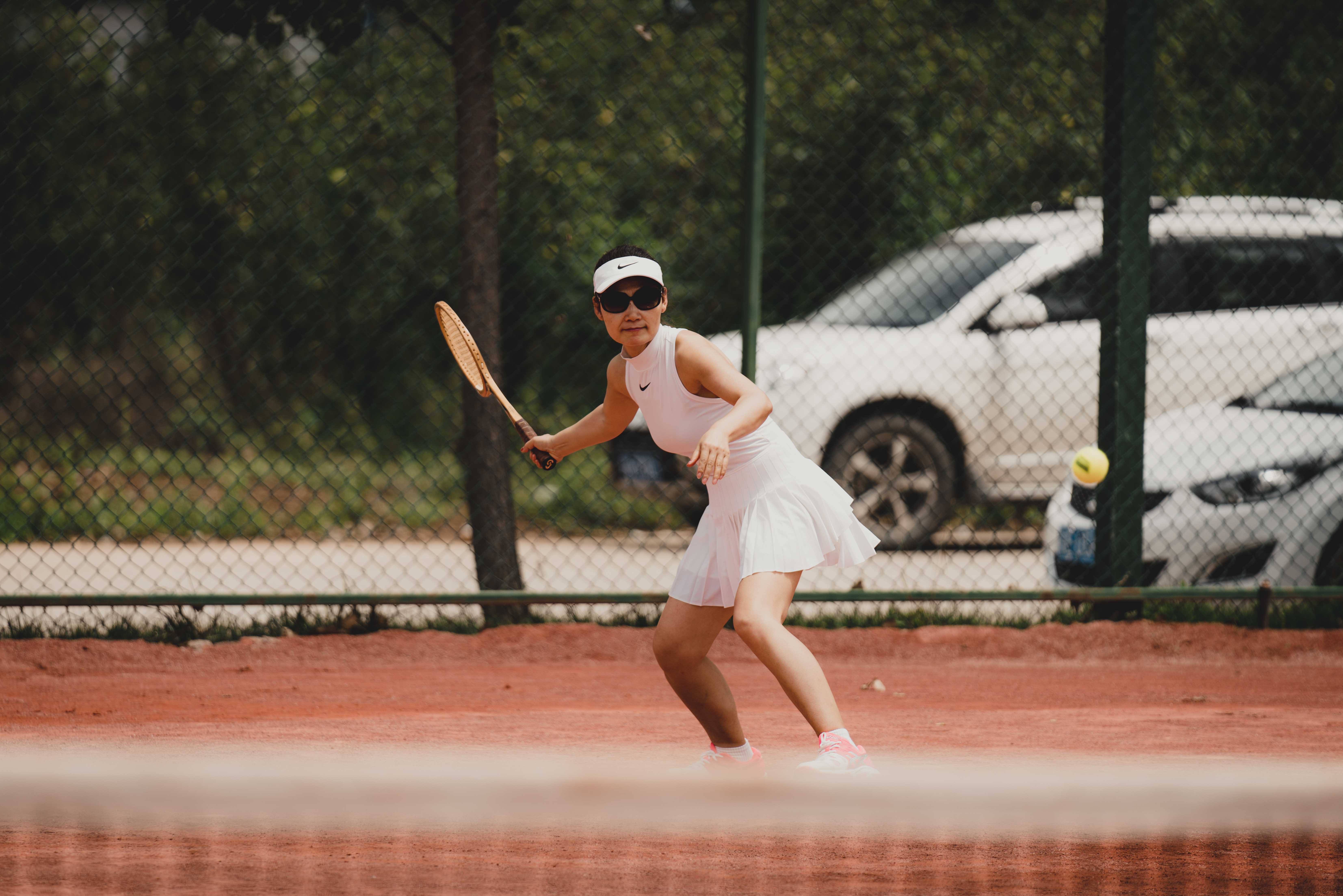 逸鹰红土网球邀请赛,逸鹰红土网球俱乐部