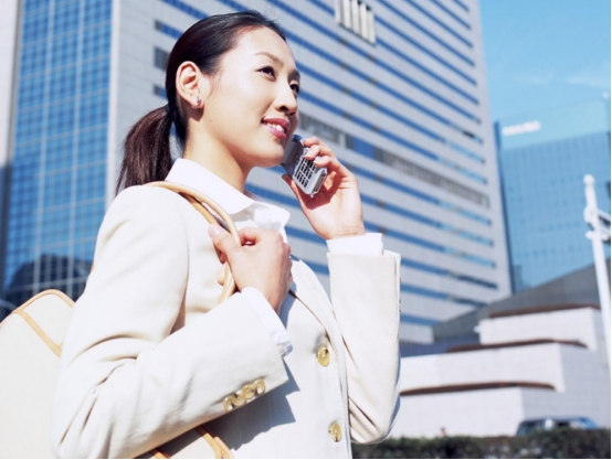 分数低女生选什么专业就业前景好,女生报考志愿冷门专业