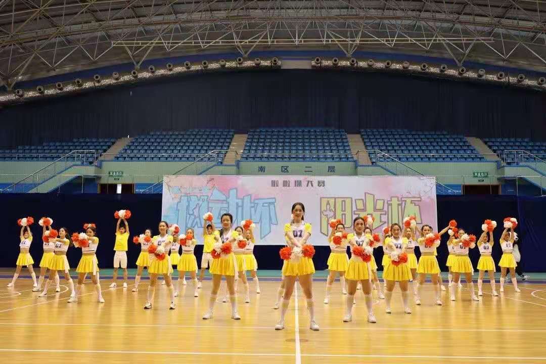 五月动起来图片,五月动起来舞蹈视频