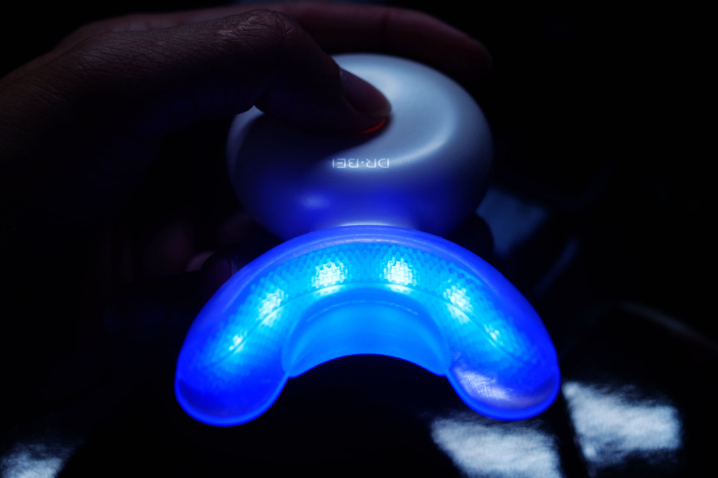 美白牙齿用美容仪好吗,牙齿美白牙仪真的有效吗