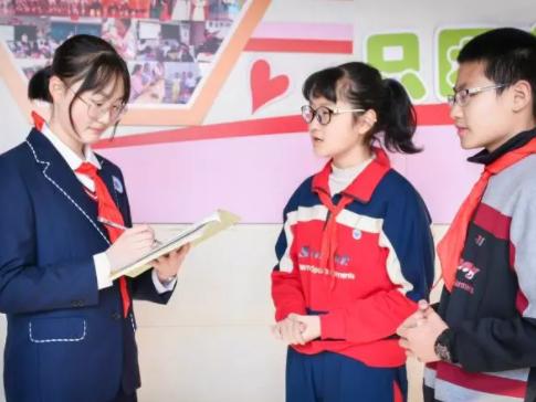 在朋友圈晒娃的危害你知道吗,在朋友圈晒娃的这些危害你想过吗