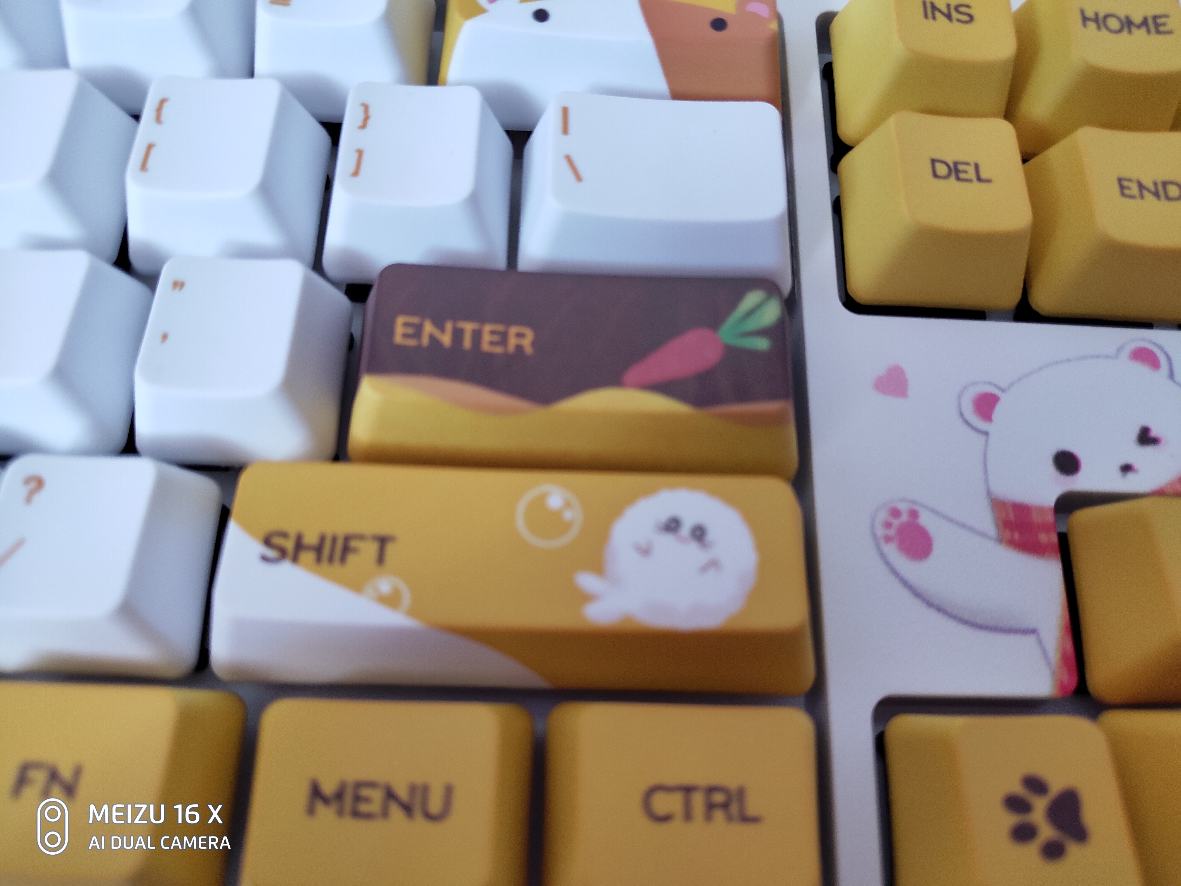 机械键盘樱桃轴与普通轴的区别,入坑机械键盘哪种轴好