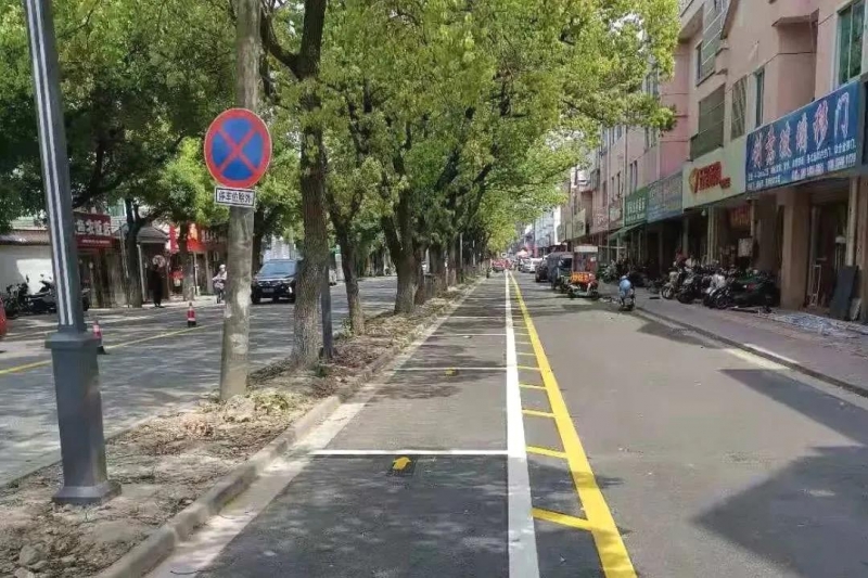 张家港吾悦广场蓝色停车位,张家港停车位免费