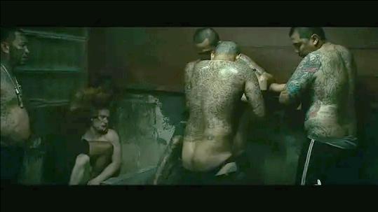 外国人被关泰国监狱电影,英国人被关进泰国监狱电影