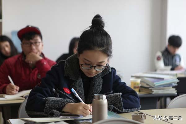 985学校里最不好的专业是什么,985有差的专业吗