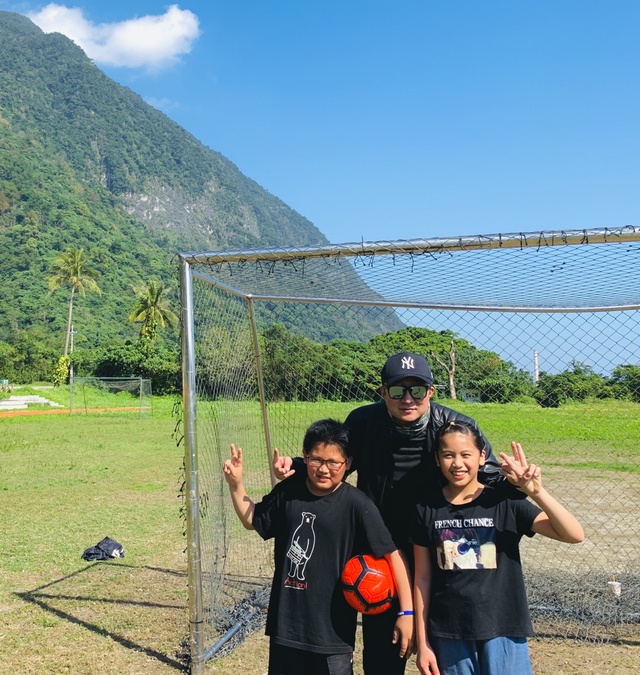 骑行台北到高雄多少公里,台北骑行到高雄