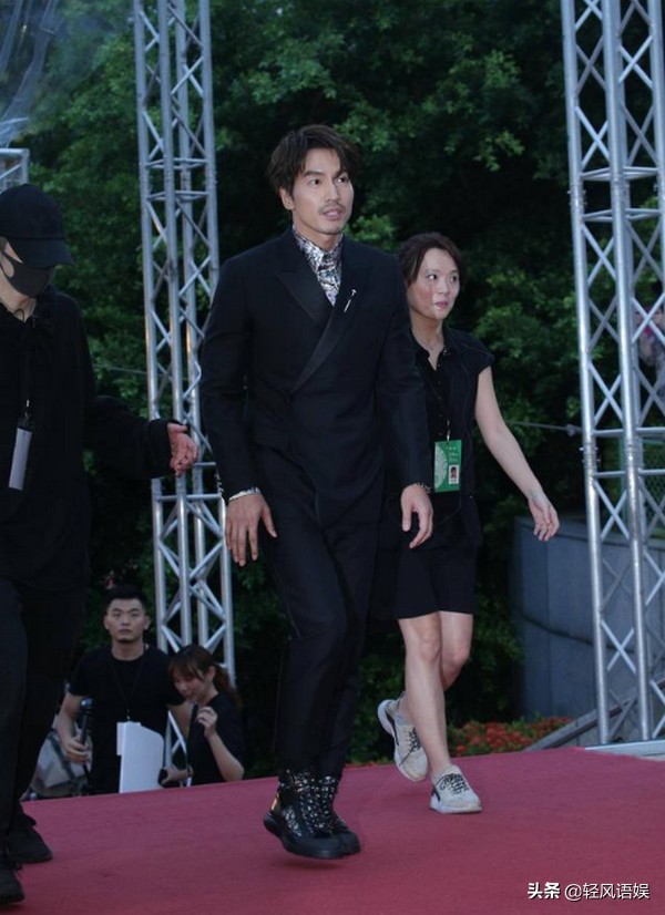 言承旭经典表情,言承旭疑喊话林志玲