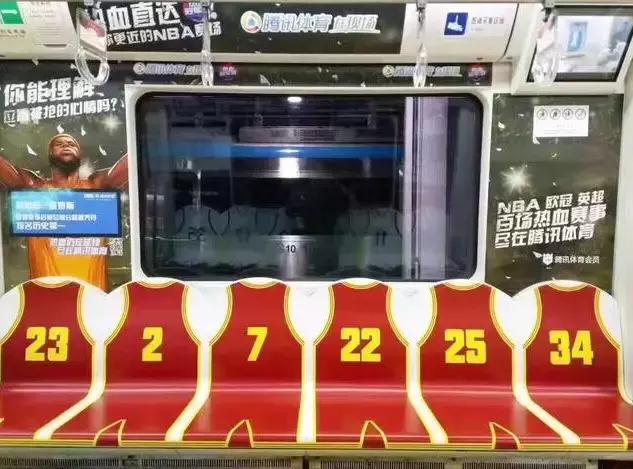 把衣柜搬进地铁站!家居圈地铁营销还能怎么玩?