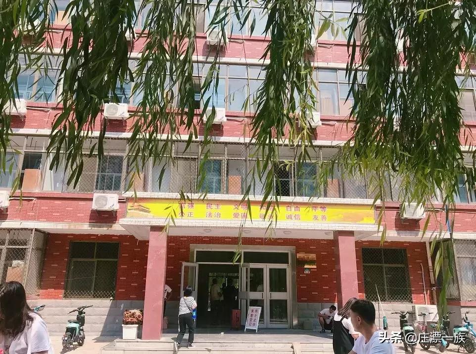 朝气蓬勃的石家庄学院来了，请多多指教