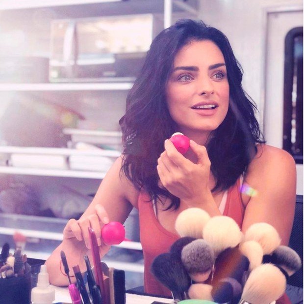 奇葩！墨西哥女演员透露，她用鲸鱼精液来保持皮肤红润