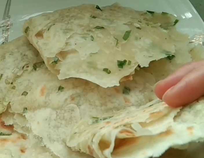 正宗葱香千层饼,葱油千层饼商用视频教程