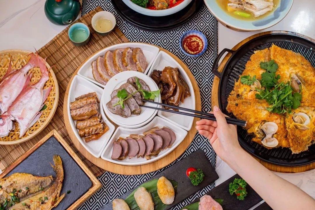 4000m²「平价海鲜」，还藏了个老广早茶，鸡煲、羊肉、虾蟹