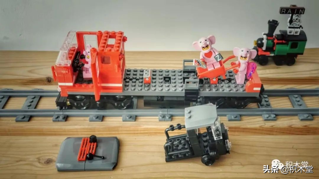 乐*官高**方套内moc最多的一款10183