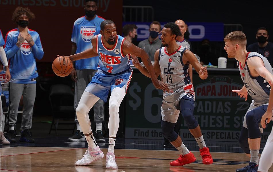 nba球迷必看比赛,nba小前锋需要什么条件和能力