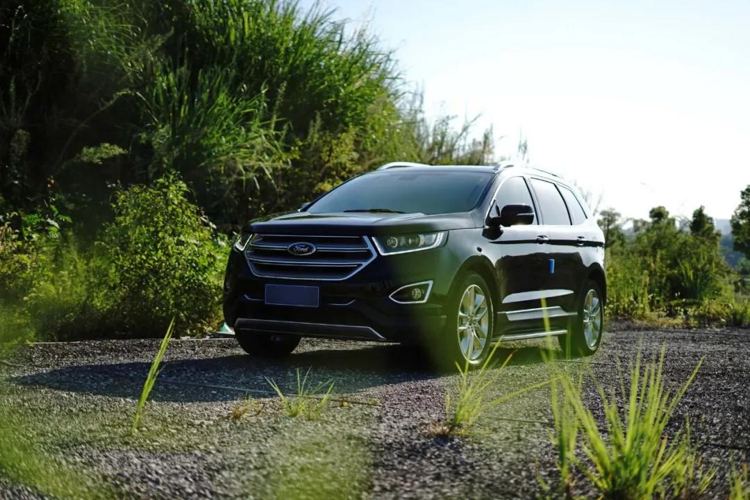 负重前行的路上也要心存美好,负重前行方能完成使命