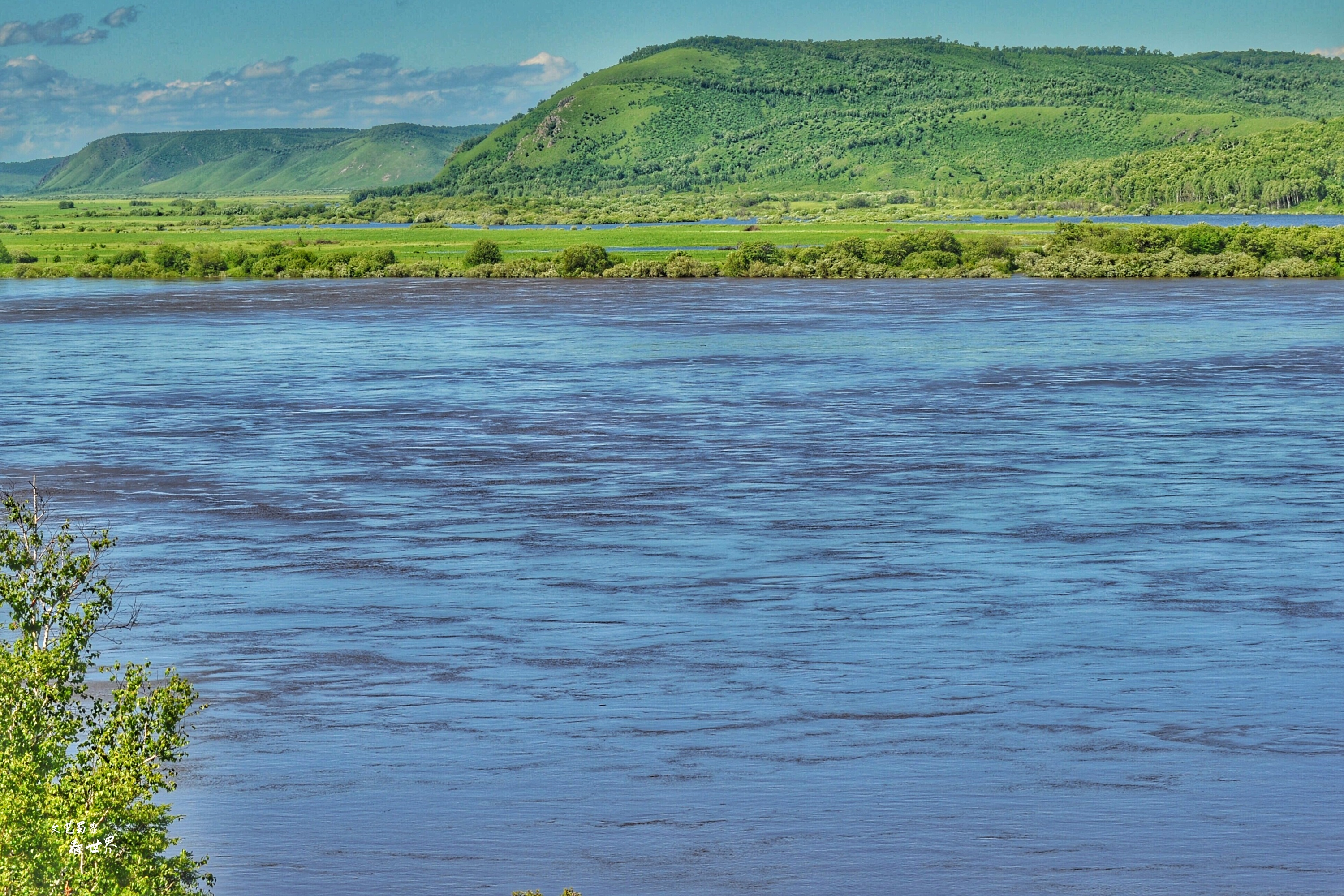 带你去美丽的呼伦贝尔大草原 (遇见最美草原呼伦贝尔深度游攻略)
