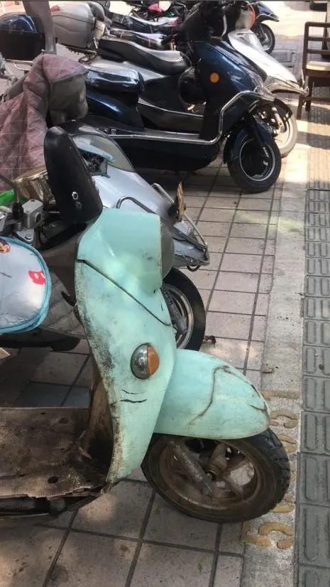 小车抄4遍摩托抄2遍！南安又有一批人因违停抄8113字条例