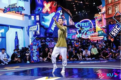 研发-体验-生态，优酷用「创新」*局破**视频精细化营销