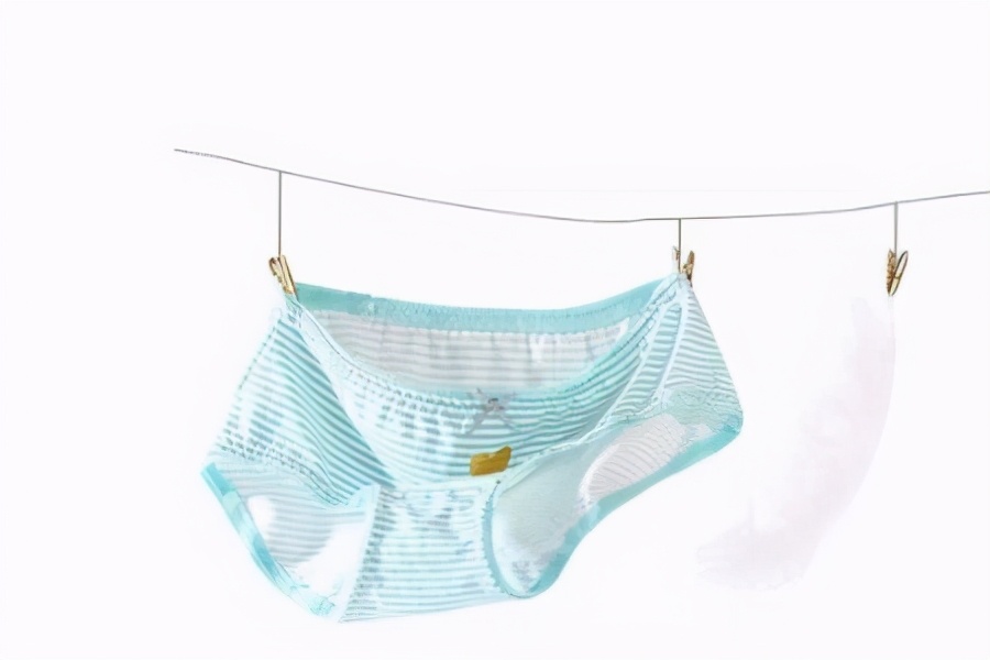 女友细菌性阴道炎原因,请问女性阴道炎有什么症状表现