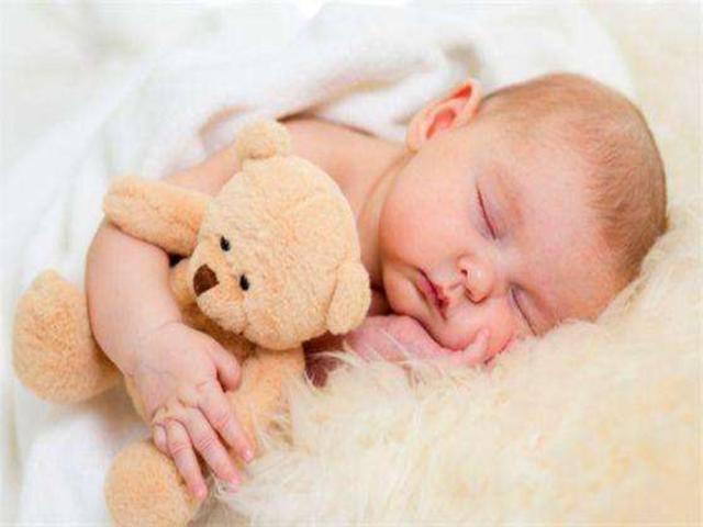 科学研究显示婴儿刚出生,出生体重轻的婴儿不聪明吗