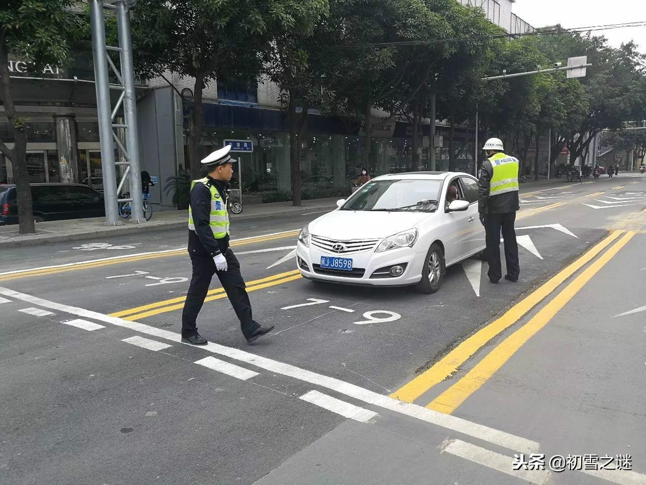 摩托车走潮汐车道走错了怎么罚,错误驶入了潮汐车道逆行了怎么办