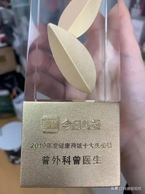 指甲上有黑线妙招,指甲上有断断续续的黑线