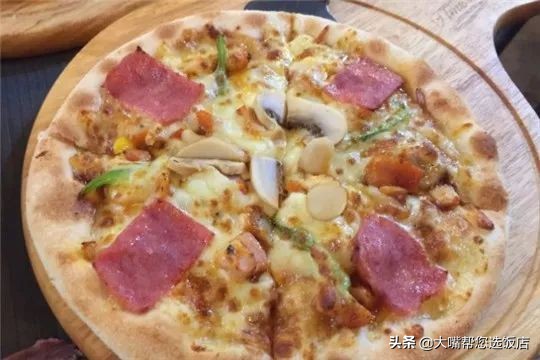 #吃遍大连#披萨的诱惑！一个蕴藏着芝士力量的神物