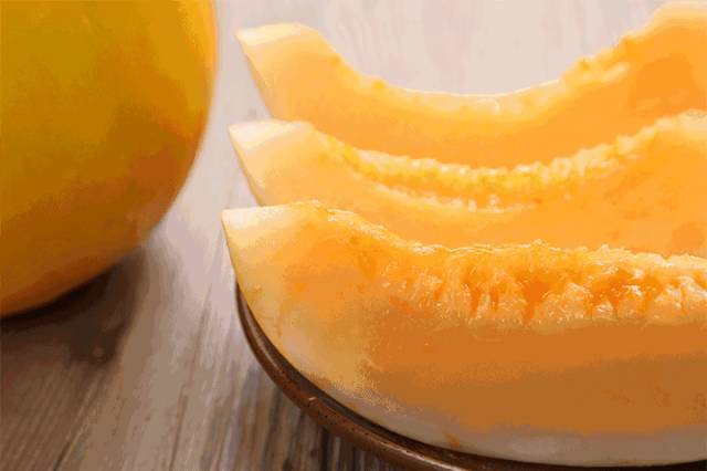 大漠甜瓜，甜甜蜜蜜就是民勤滋味