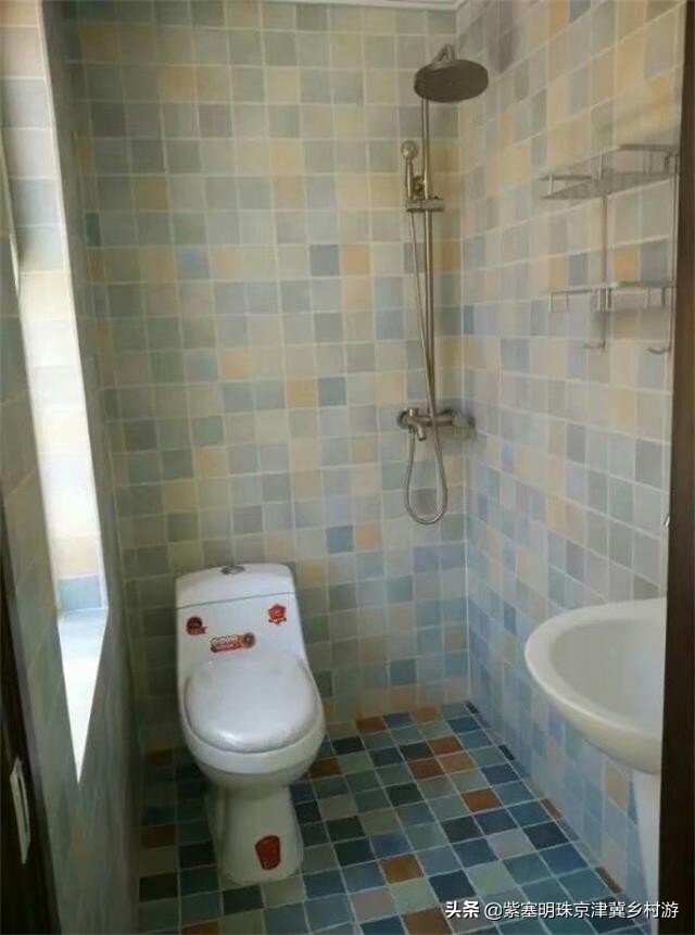 辽宁大连长海县盛茂休闲渔家，伸手就能摸到海？莫非建在海面上？