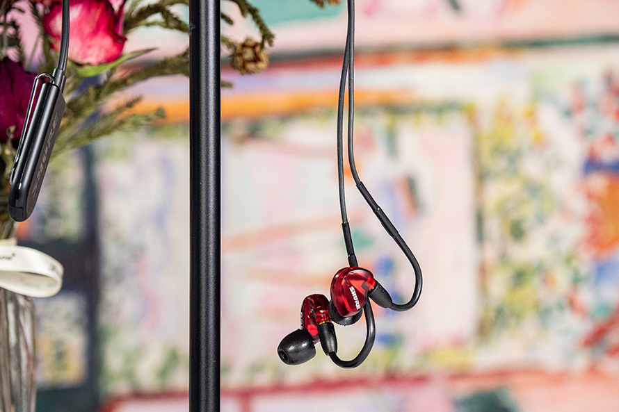 老树新花，舒尔SE535Wireless耳机简评