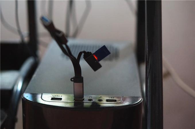 毕亚兹usb3.0分线器用法,毕亚兹usb3.0分线器