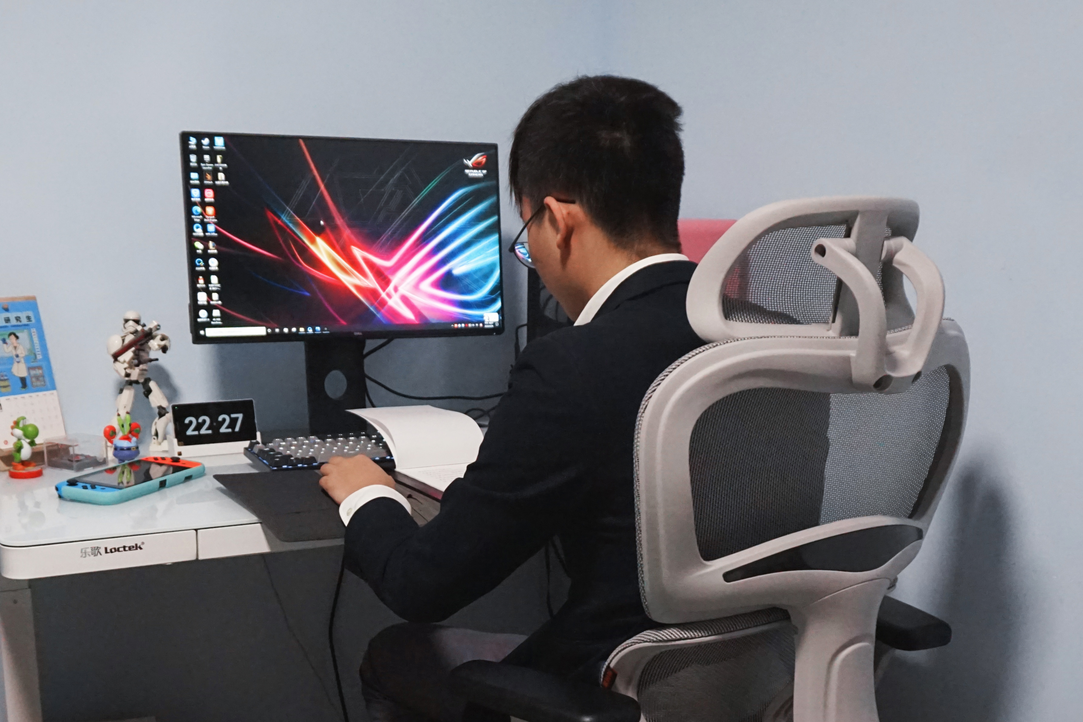 一千元可以从小用到大的人体工学椅，达宝利S10开箱体验