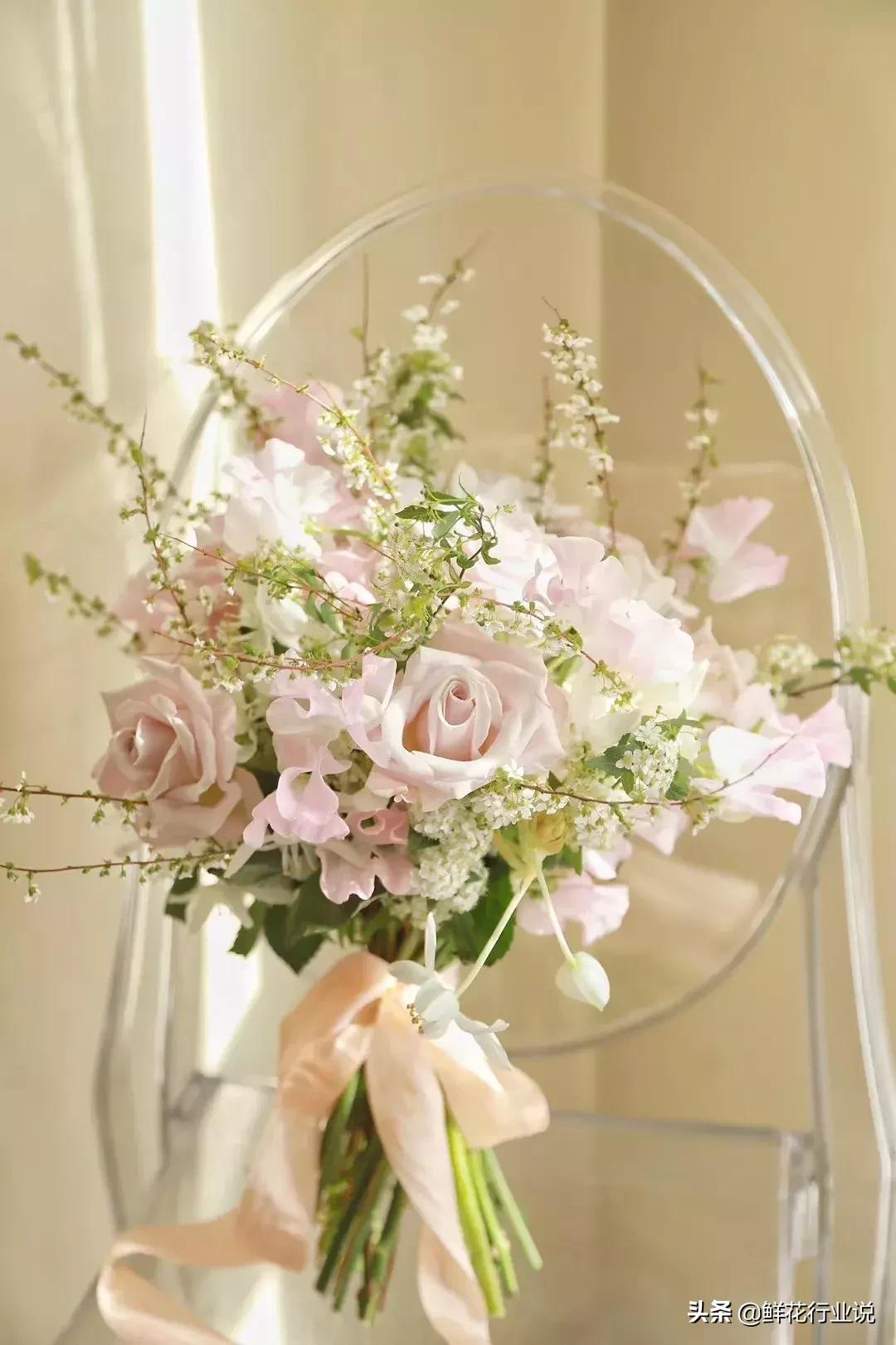 小白想开花店先从什么入手,想开一家花店先从学习开始吧