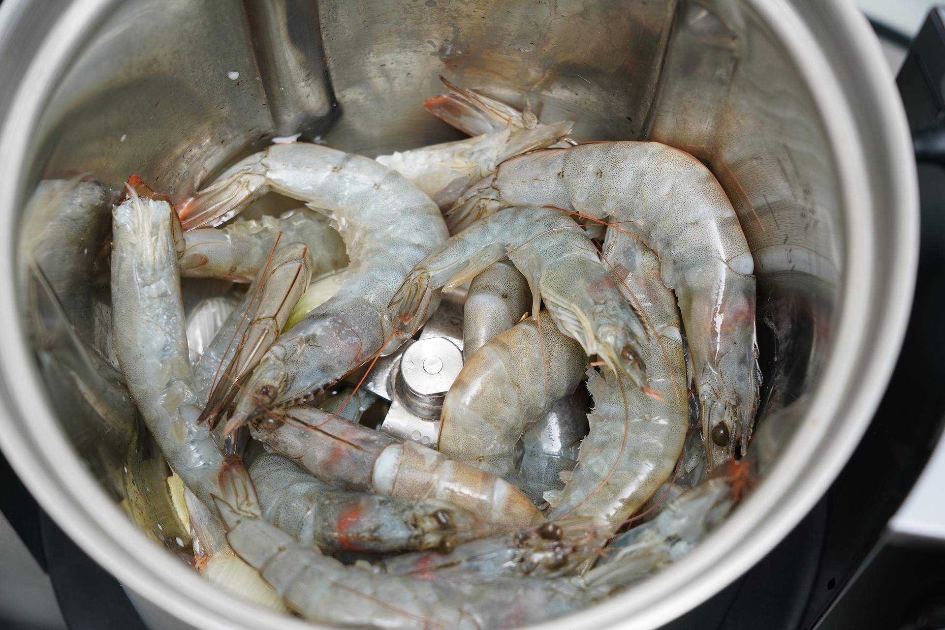 用自动机器炒菜的餐厅,自动炒菜料理机真实感受