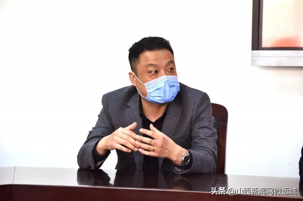 爱心校友为母校捐赠基金,运城爱心捐助贫困大学生