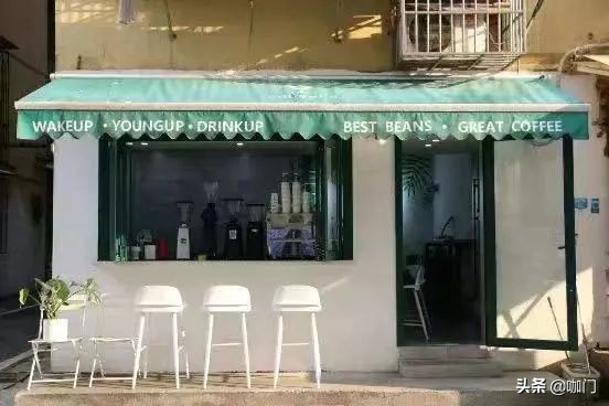 疫期营业额翻3倍!这家咖啡馆靠外卖+外带自救