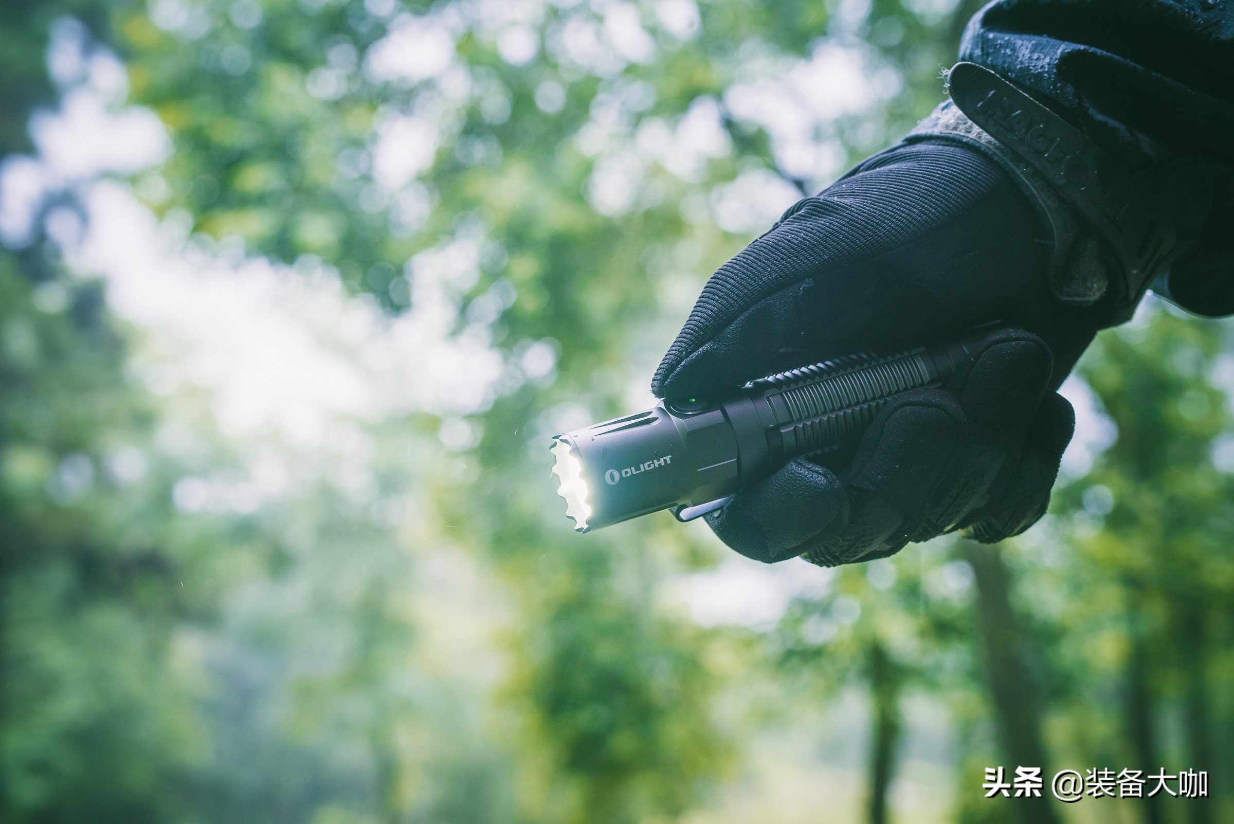 照明多面手——OLIGHTM2RPRO武士手电评测