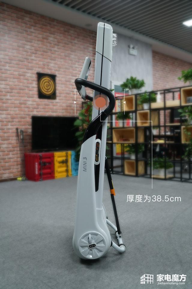 2000元左右跑步机哪个性价比高,2000左右可以看电视的跑步机推荐