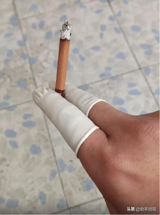 女朋友房间发现烟头能原谅吗,女友房间发现三个金戒指