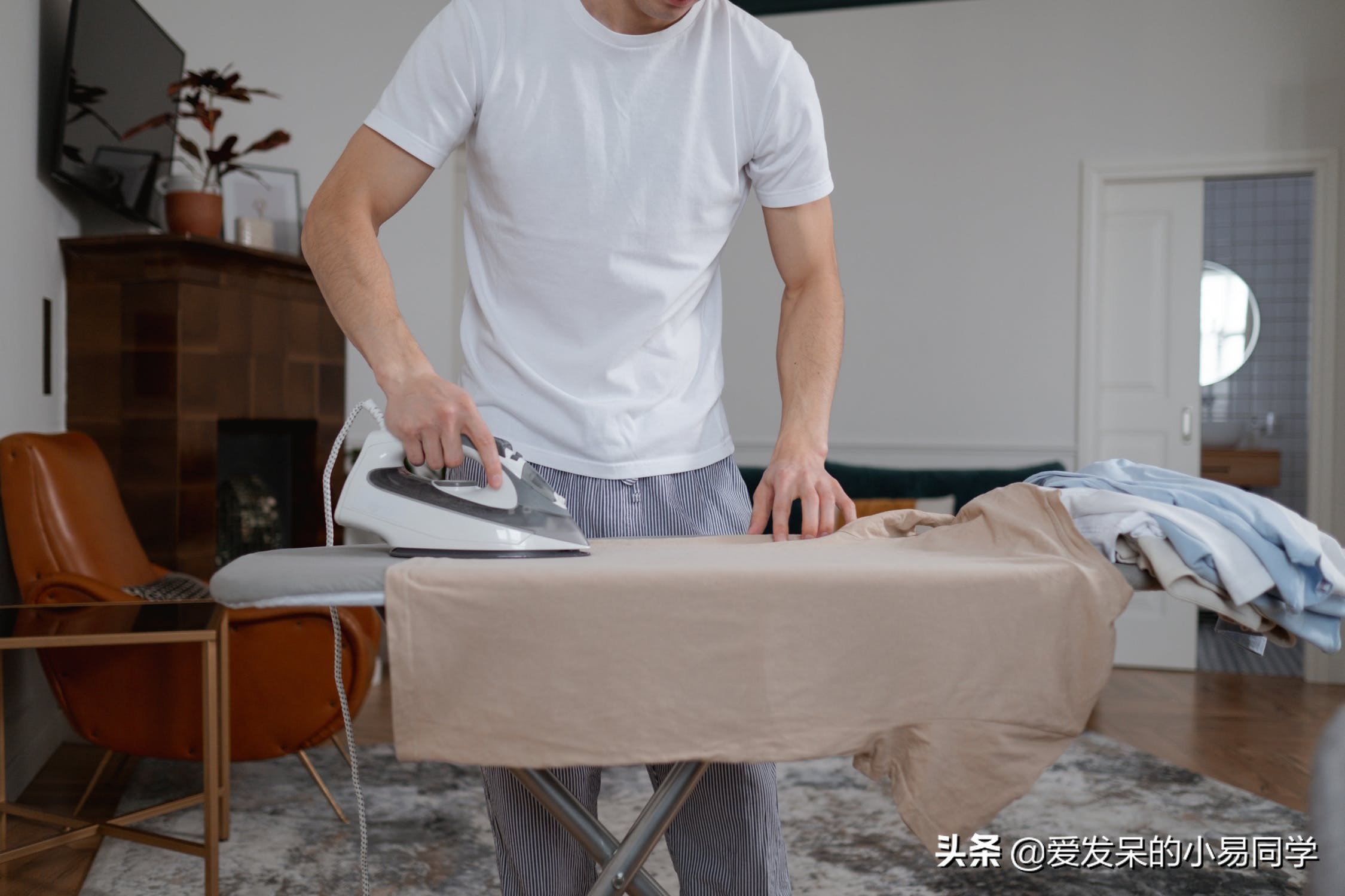 醋清洁发黄衣物,白醋洗衣服小妙招的妙用