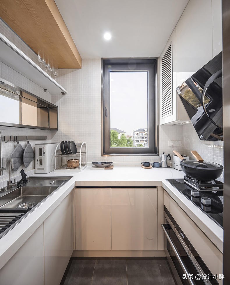 上海不到34㎡的老公房，“翠玲珑”设计，竟容纳祖孙三代五口人