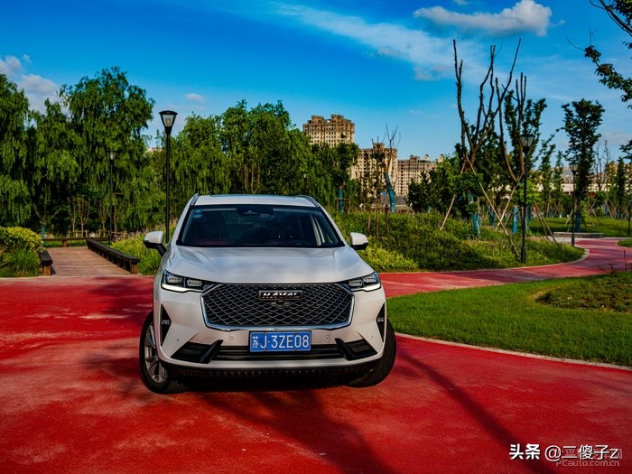 国民神车哈弗h6实用性,大众选车