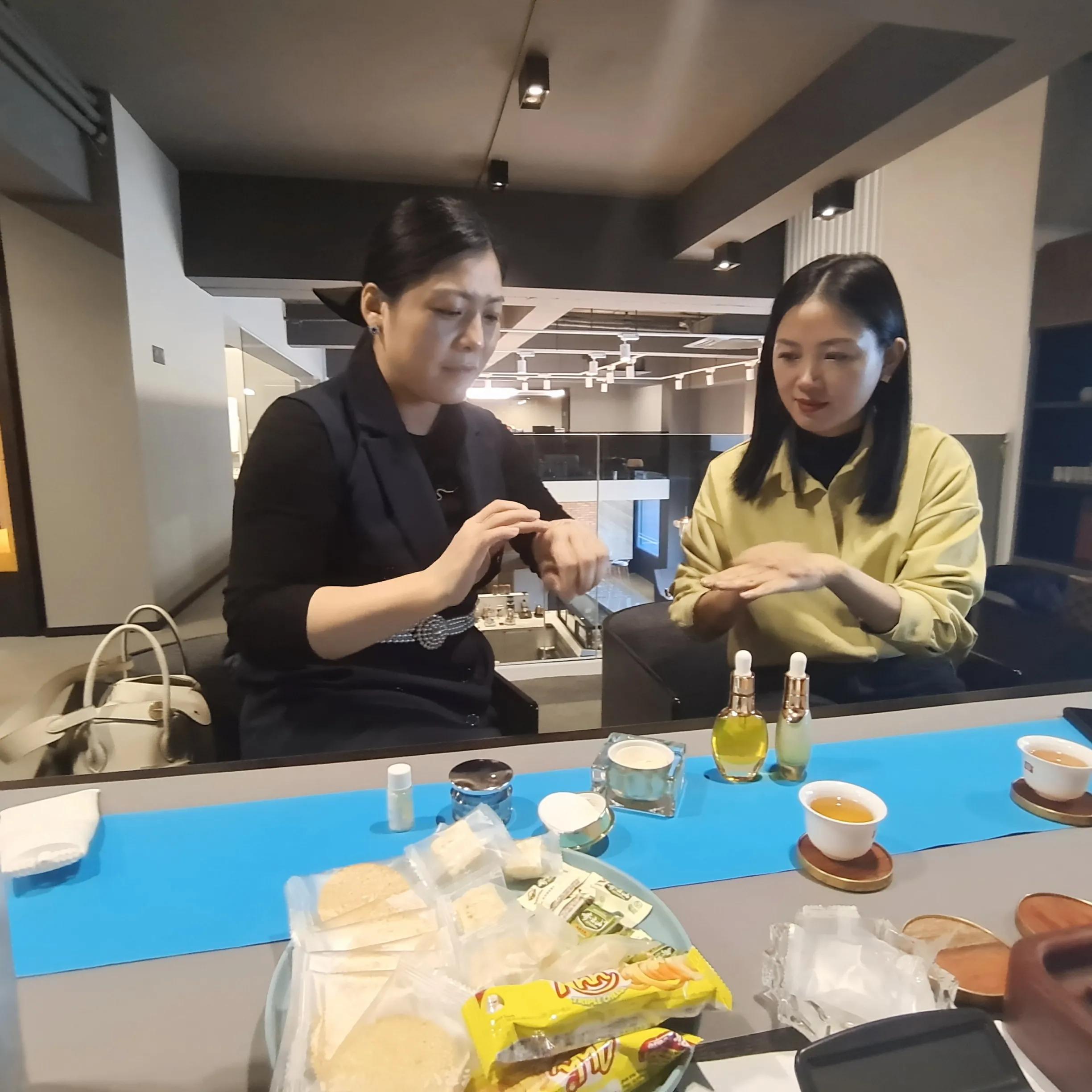 法国香水的制造起源于,法国香水是怎么由来的