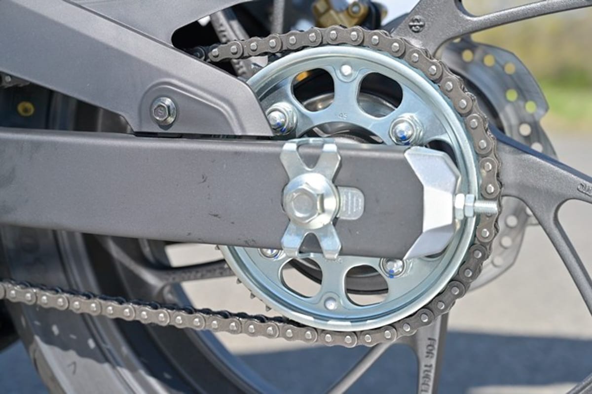 新大洲本田cbf190r高低配的区别,新大洲本田cbf190r什么时候出新款