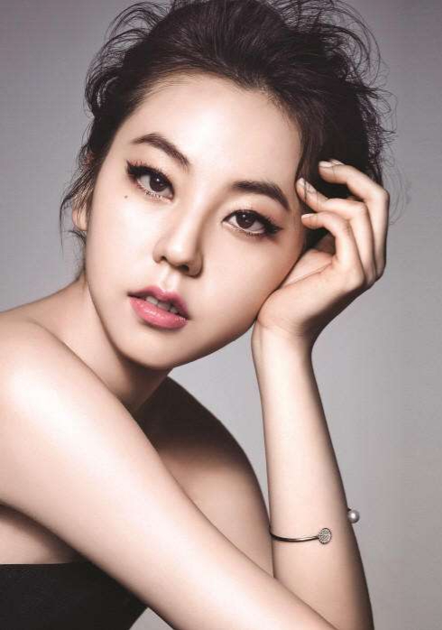 韩国爱豆几岁当的练习生,韩国爱豆出道年龄限制