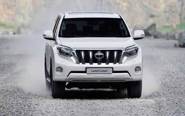 丰田普拉多2700老款越野,普拉多2700真的很肉吗