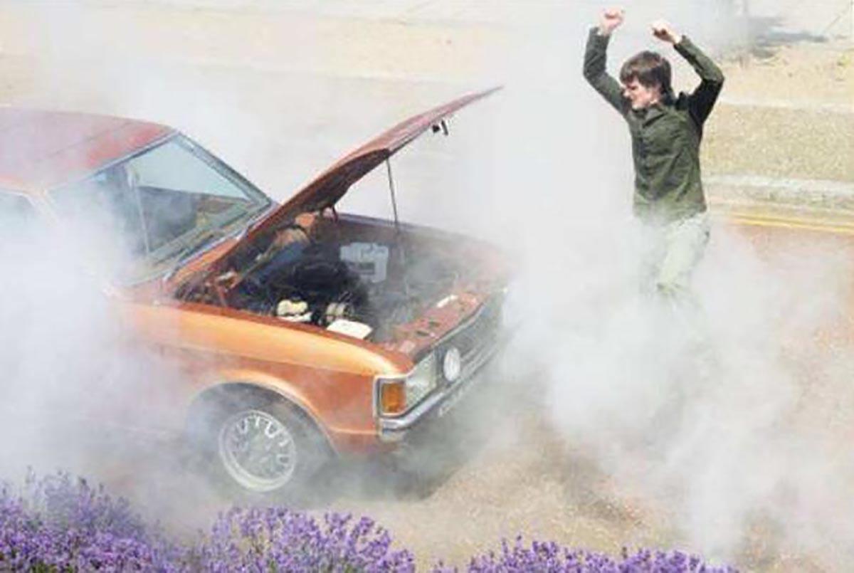 五羊本田nx125行驶途中突然熄火,行驶中突然熄火怎么办