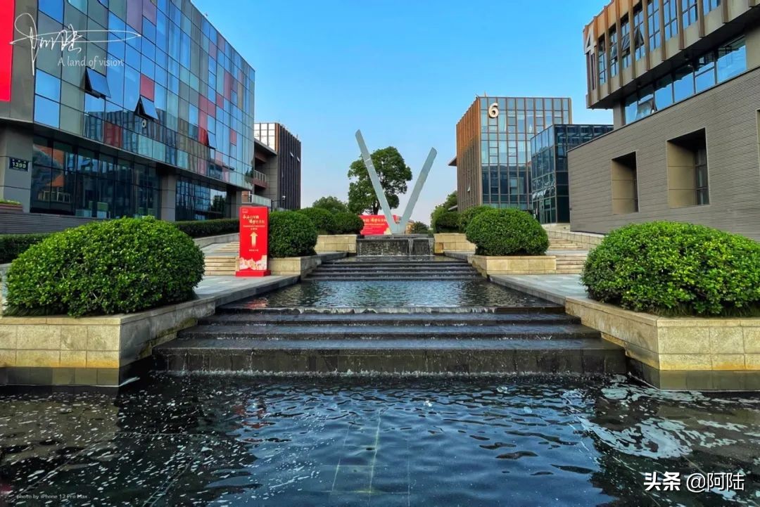 杭州梦想小镇是国家4a级景区,杭州西湖梦想小镇攻略