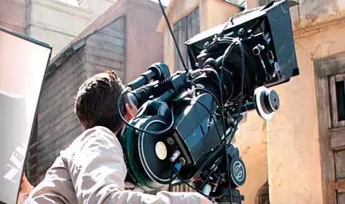 国外电影学院留学,国外电影学院